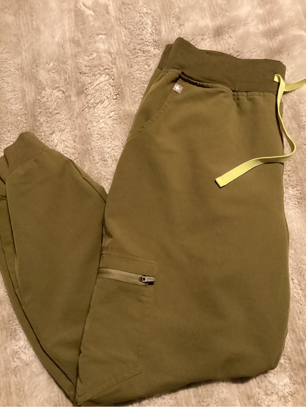 Figs Joggers Scrubs in Great Condition - Picture 3 of 4